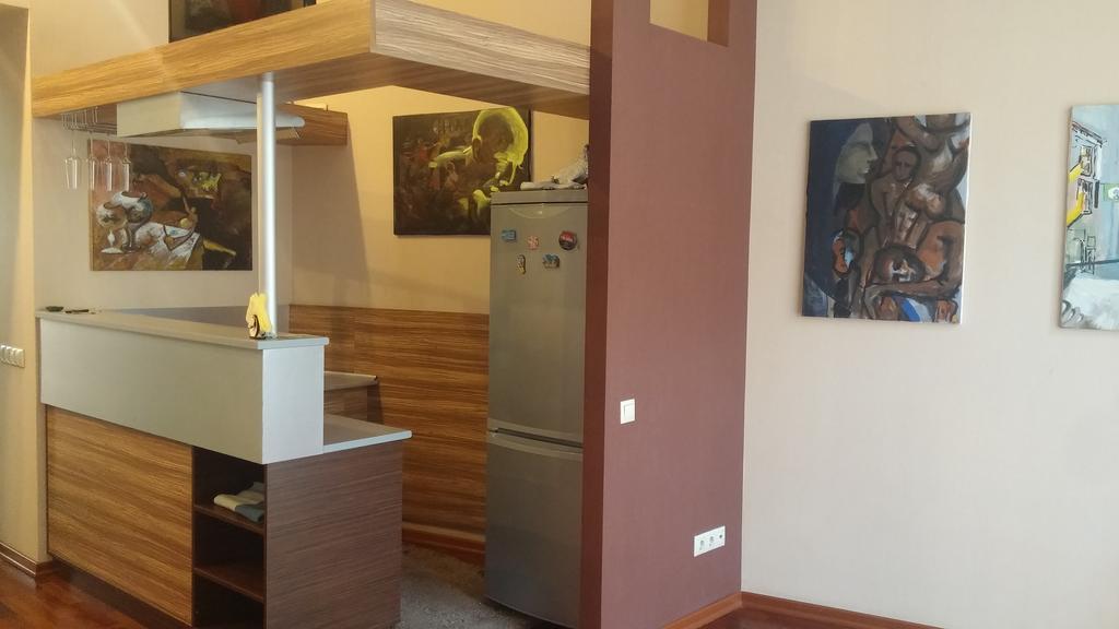 Aparthotel Na Dobu Lviv Extérieur photo