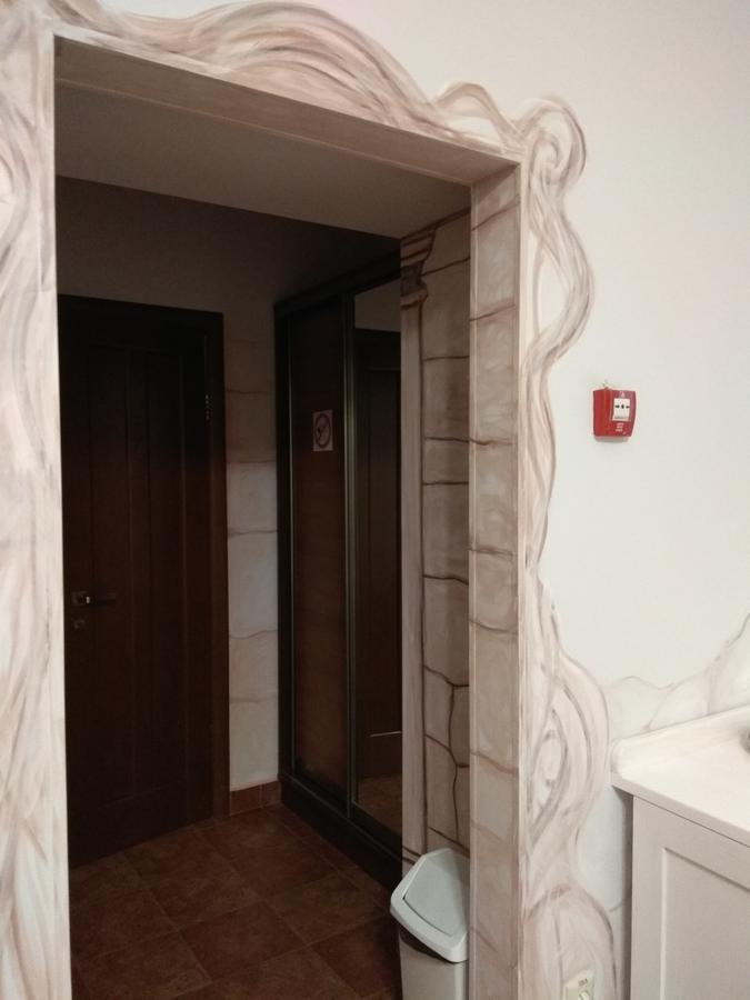 Aparthotel Na Dobu Lviv Extérieur photo