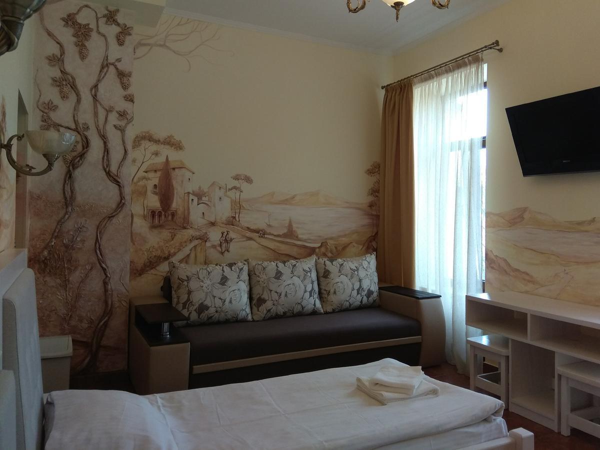 Aparthotel Na Dobu Lviv Extérieur photo